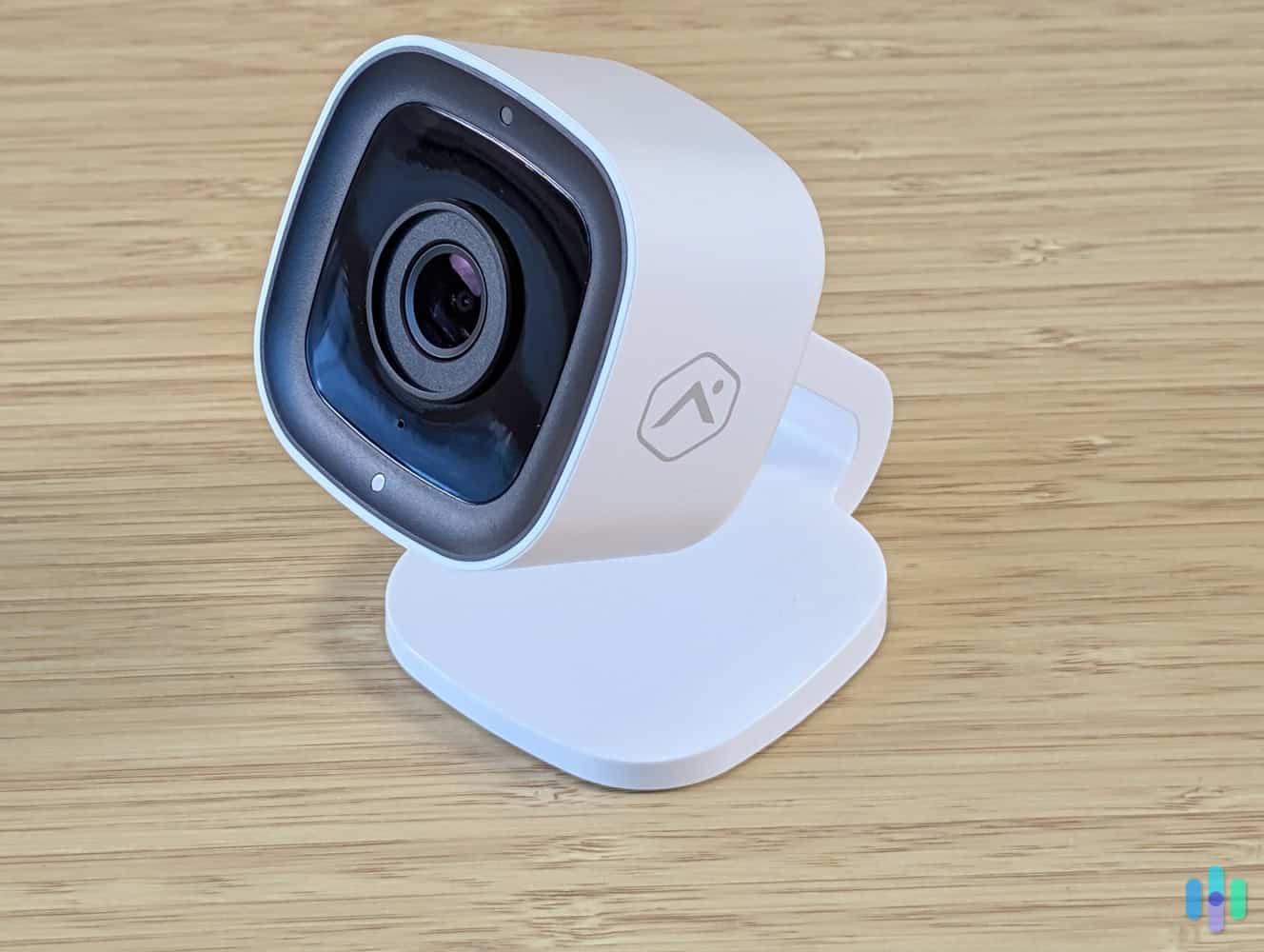 Frontpoint indoor camera